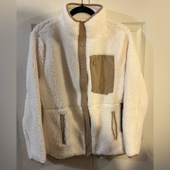32 Degrees Women’s Snap Sherpa Jacket Cream/Brown Trim Soft & Cozy Size XS NWT’s - Picture 3 of 8
